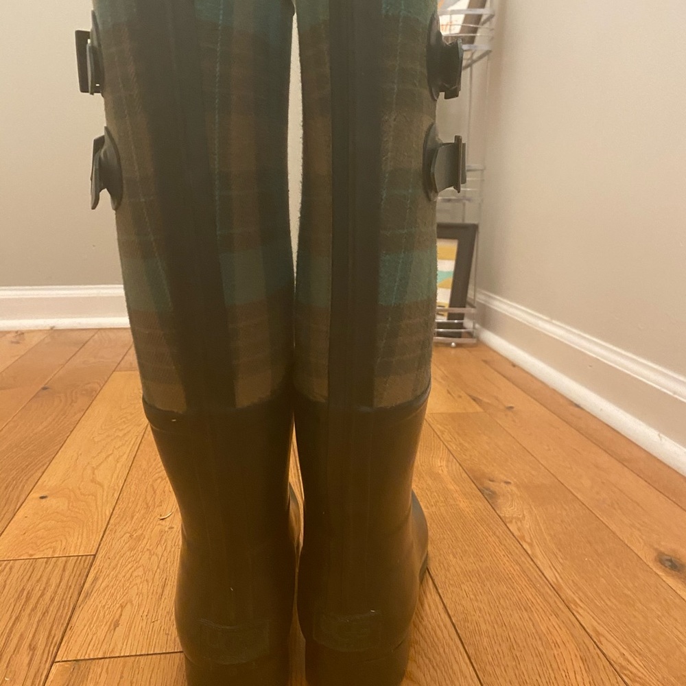 Ugg Rainboots - image 3